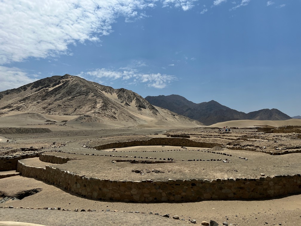 Caral's architecture evidences the combination of different even more ancient cultures.