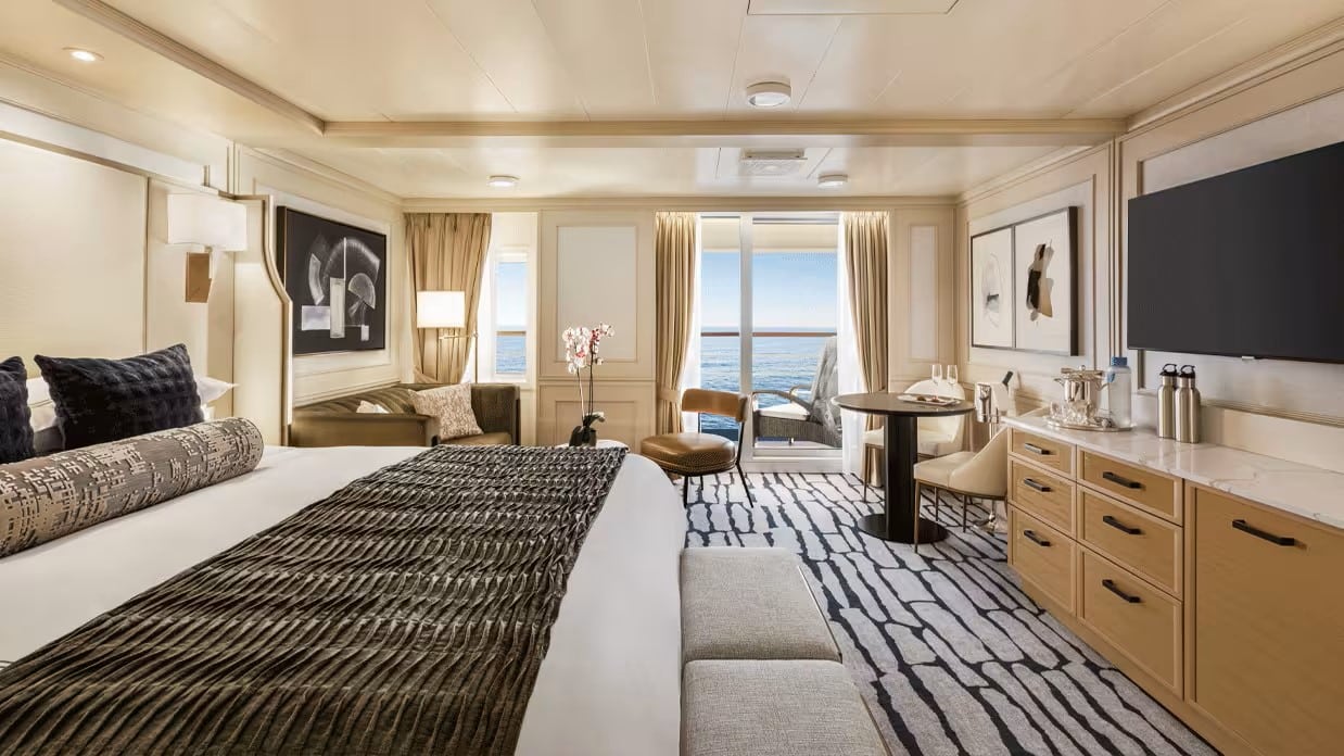Oceania Riviera Penthouse Suite