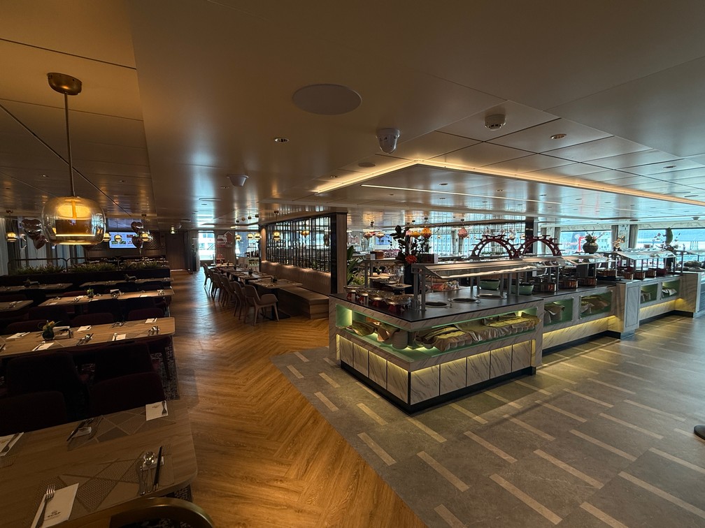 Century Voyage Main Restaurant