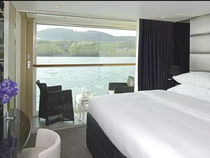 Scenic Diamond Balcony Stateroom